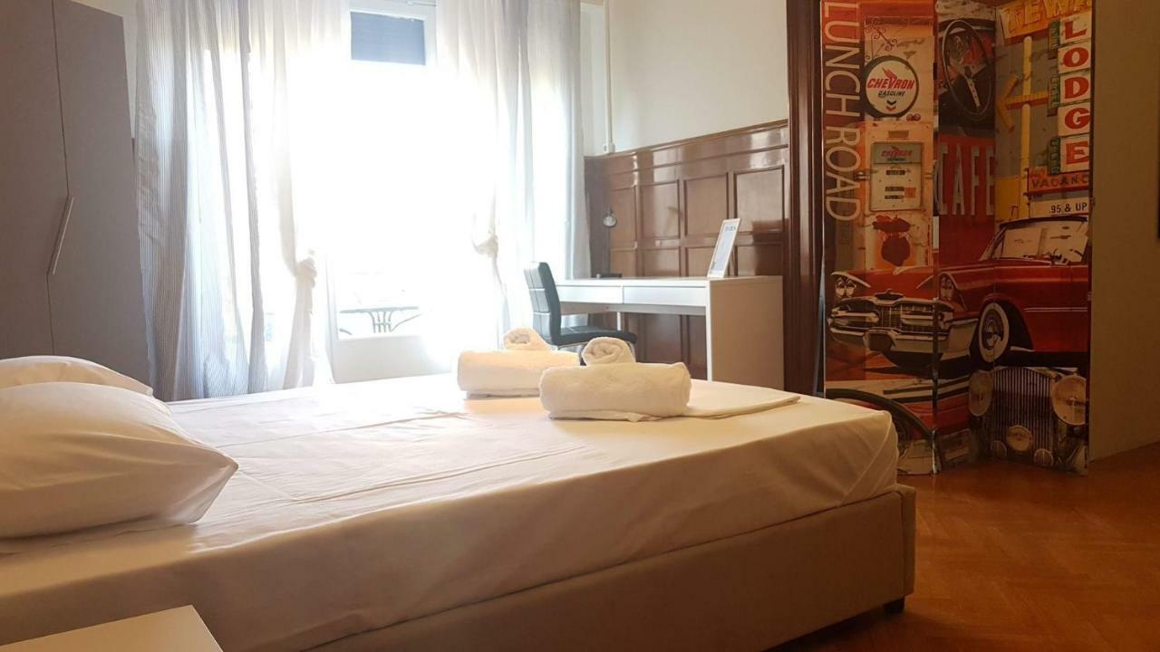 Violet Errathens Apartment - Athens Center, 7 Bd, 3 Bath Exterior photo